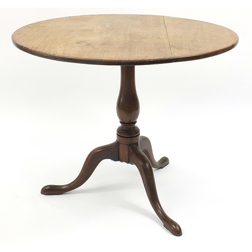 687a - Antique mahogany tilt top table with tripod base, 71cm high x 85cm in diameter