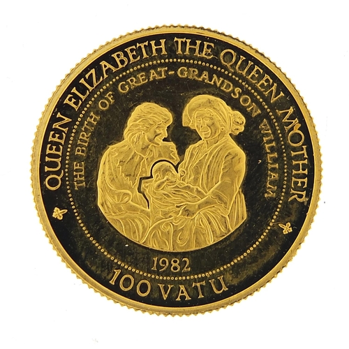 26 - Queen Elizabeth - The birth of Great Grandson William 1982 commemorative gold coin, 8.0g - this lot ... 