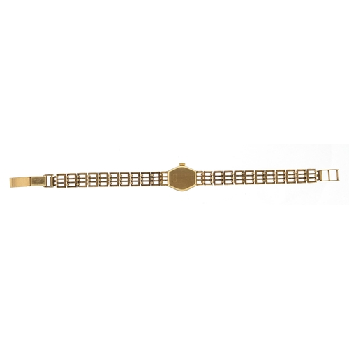 152 - Accurist, ladies 9ct gold Accurist Diamond wristwatch with 9ct gold strap, the case 15mm wide, 12.9g