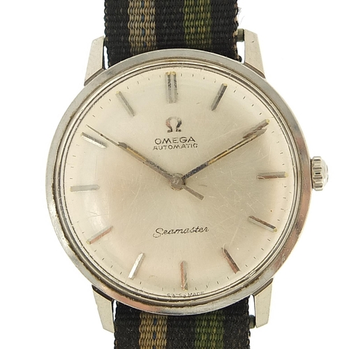 147 - Omega, vintage gentlemen's Omega Seamaster automatic wristwatch, 34mm in diameter