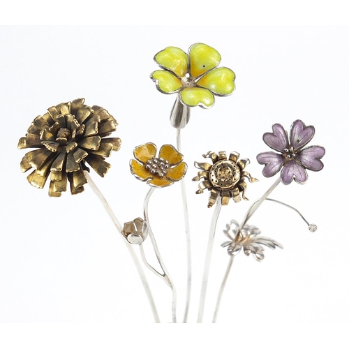 49 - Sarah Jones, five contemporary 1980's silver flowers, three with enamel, various London hallmarks, t... 