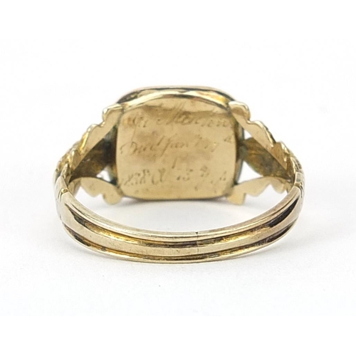 159 - Antique unmarked gold and black enamel mourning ring, inscribed A W M 14.3.1917 and partially engrav... 