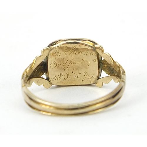 159 - Antique unmarked gold and black enamel mourning ring, inscribed A W M 14.3.1917 and partially engrav... 