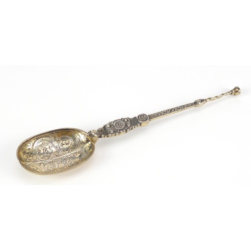 55 - George V silver gilt anointing spoon, London 1910, 20cm in length, 65.0g