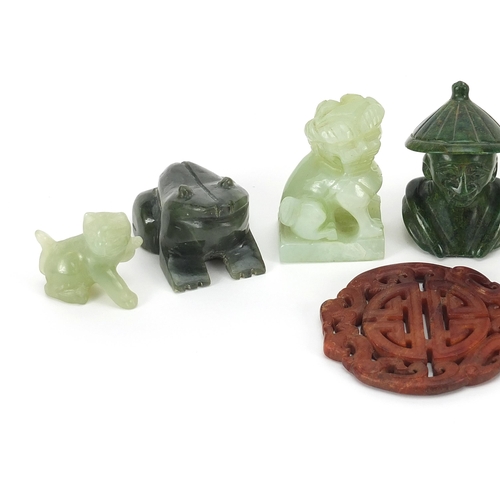 1514 - Chinese and other jade and hardstone carvings including a Foo dog and Wang Mu horse, the largest 8cm... 