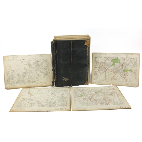 1743 - London County Council Municipal Map of London, Edition 1913 with Field & Sons library stamps, Martin... 