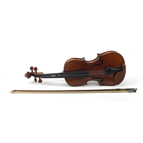 1728 - Child's violin with bow and case with Sandner paper label, the back 32cm in length