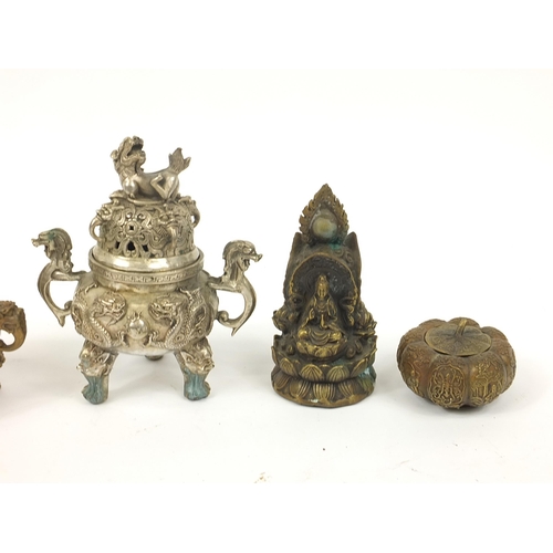 1289 - Chinese metalware including Buddha seal and censers, the largest 17.5cm high