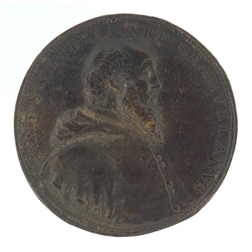 321 - Antique bronze medallion with bust of Cardinal Antonio Perrenot de Granvela, 7.5cm in diameter