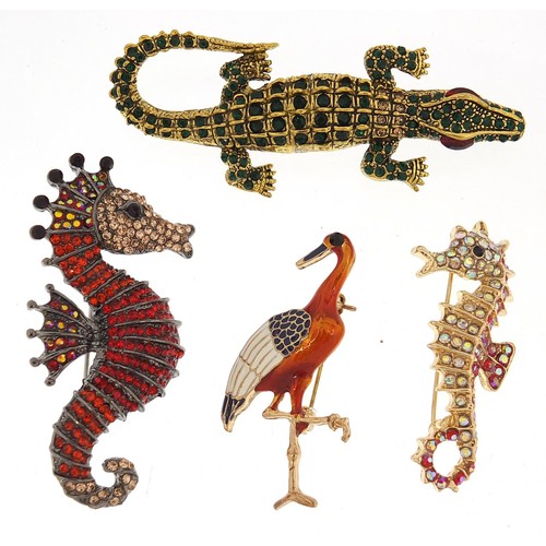 1119 - Six jewelled and enamel animal and insect brooches including seahorses, alligator and frog, the larg... 