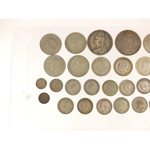 314 - British Pre decimal coinage including half crowns and shillings, 260g