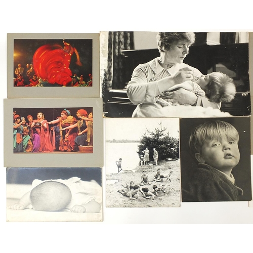 1507 - Collection of vintage photographs, some theatrical and film, the largest 79cm x 49cm