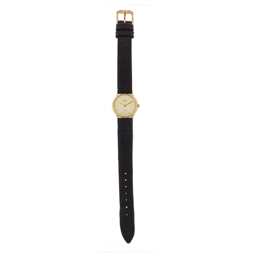 902 - Rotary, ladies 9ct gold wristwatch, 23mm in diameter