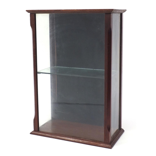 1222 - Glazed mahogany dealer's counter top display case with glass shelf, 46cm H x 32cm W x 16.5cm D