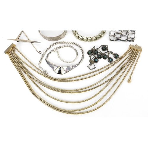 1101 - Antique and later jewellery including an Israel silver and turquoise necklace, Modernist brooches an... 