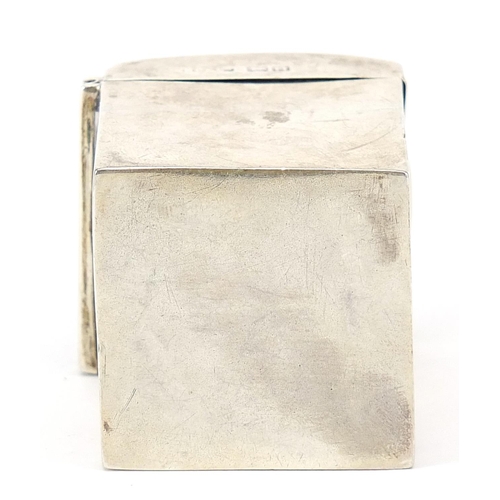 73 - Stuart Clifford & Co, Edwardian silver box with hinged lid, London 1908, 5.2cm H x 3.8cm W x 3.8cm D... 