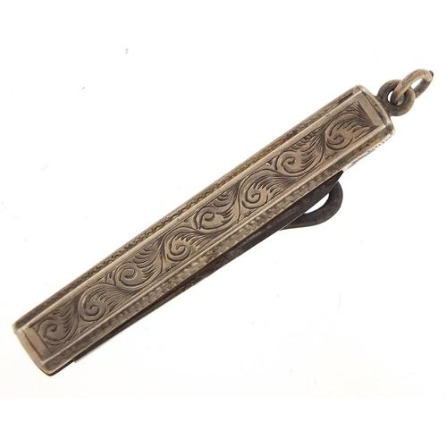 72 - Victorian silver folding button hook and knife, Birmingham 1896, 4.5cm in length when closed