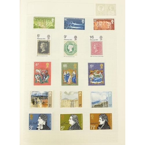 1323 - Collection of Victorian and later British stamps arranged in an album