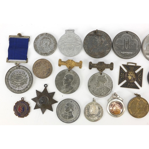 1324 - Commemorative medallions, jewels and fobs, some silver including Rowing Association, 1977 Jubilee an... 