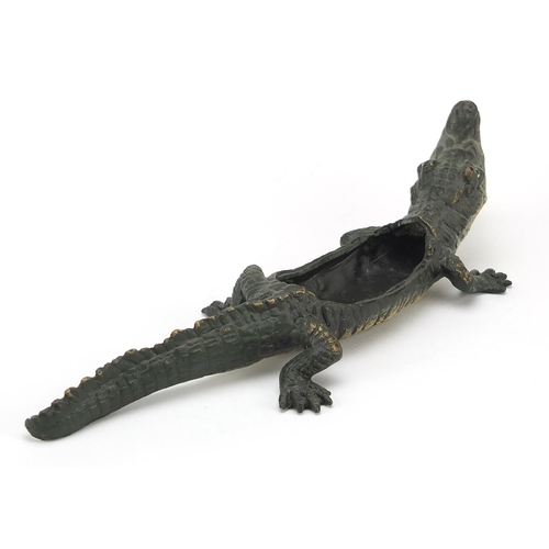 1277 - Cold painted bronze crocodile in the style of Franz Xaver Bergmann, 21.5cm in length