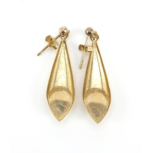 1030 - Pair of 9ct gold drop earrings, 3cm high, 1.0g