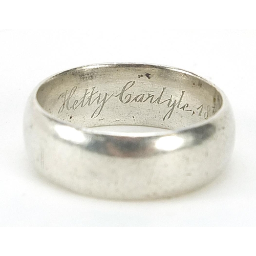 1117 - Victorian silver wedding band engraved 18th October 1881, size P, 6.0g