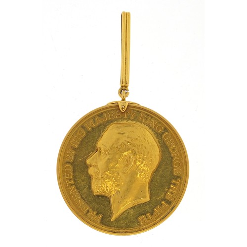 66 - The Royal British Institute of Architects unmarked gold medal presented to Reginald Blomfield who de... 