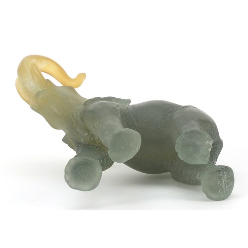 223A - Daum, French Crystal Pate de Verre Elephant with box, 23cm in length