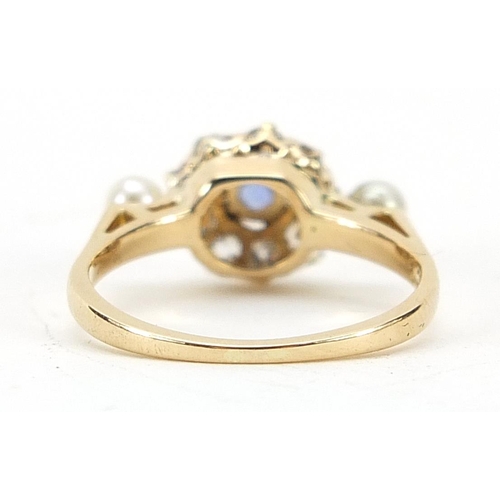 649 - 18ct gold diamond, sapphire and pearl ring, size K/L, 2.9g