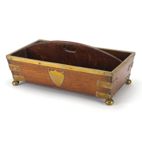 513 - Early 19th century oak cutlery box with brass mounts, 37cm wide