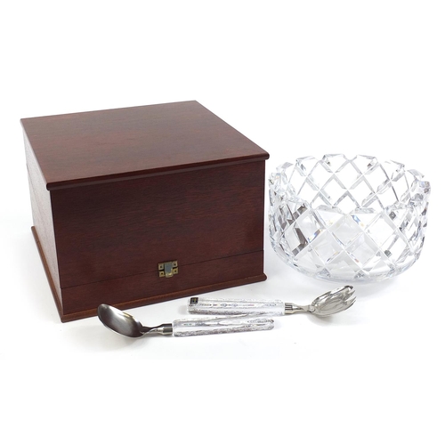 137 - Gunnar Cyren for Orrefors, Swedish cut crystal salad bowl with servers housed in a mahogany case, th... 