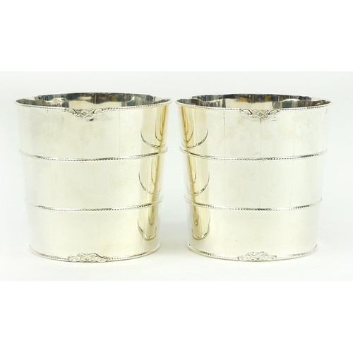 440 - Pair of silver plated ice buckets, 20cm high x 21cm in diameter