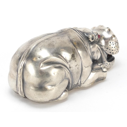 207 - Silver hippopotamus paperweight with ruby eyes, impressed Russian marks, 8cm in length, 71.0g