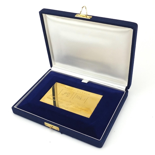 647 - 18ct gold Third Paediatric Clinic University of Bologna Italy plaque with fitted case, 10cm x 6cm, 3... 