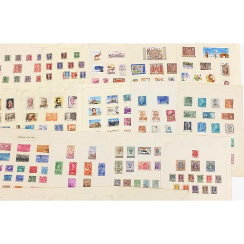 1958 - Indian collection of stamps from early arranged on several pages