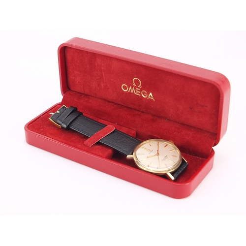 865 - Omega, Gentlemen's gold Omega De Ville Seamaster wristwatch with box, probably 14ct gold, 33mm in di... 