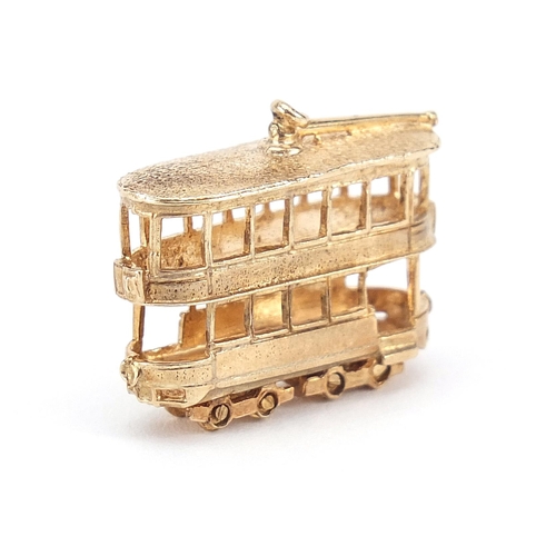 856 - 9ct gold tram charm, 2.5cm wide, 6.9g