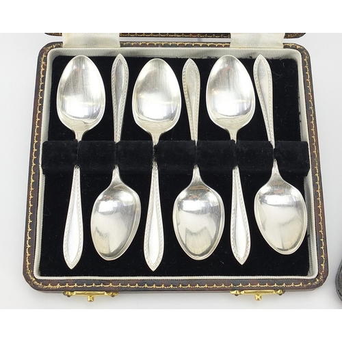 838 - Set of six silver teaspoons and coffee bean spoons, each with fitted case, the largest 10.5cm in len... 