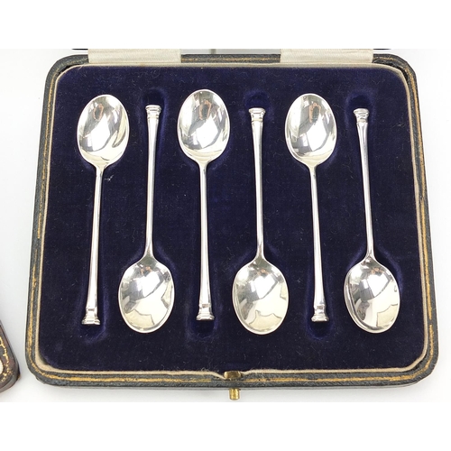 838 - Set of six silver teaspoons and coffee bean spoons, each with fitted case, the largest 10.5cm in len... 