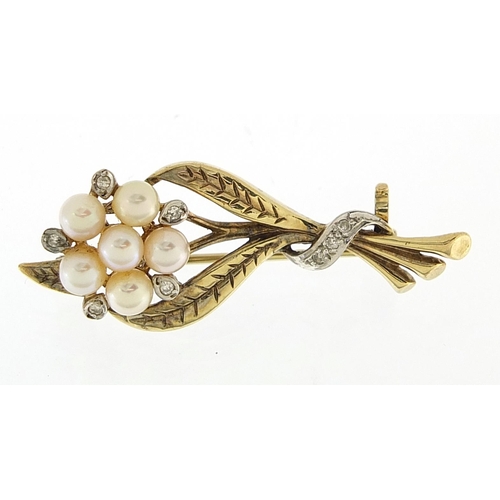 870 - 9ct gold diamond and pearl floral brooch, 3.5cm wide, 3.4g