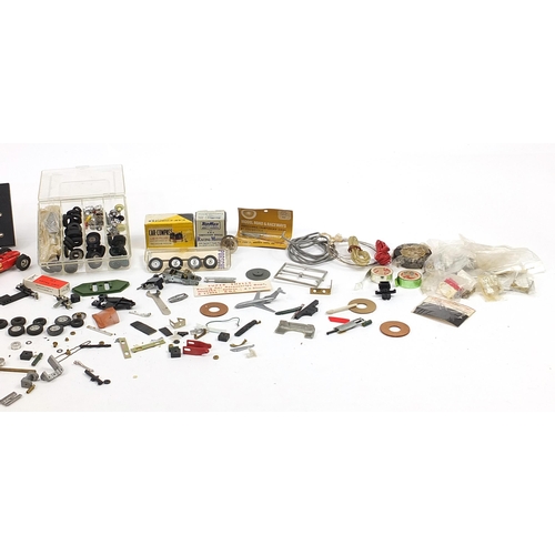 2195 - Vintage Scalextric type racing cars and accessories