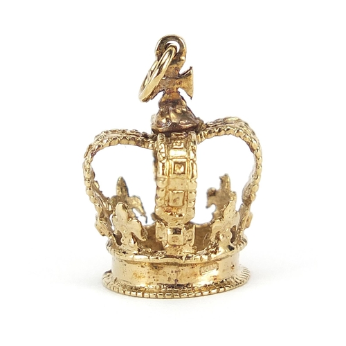 873 - 9ct gold St Edward's crown charm, 2.3cm high, 4.2g