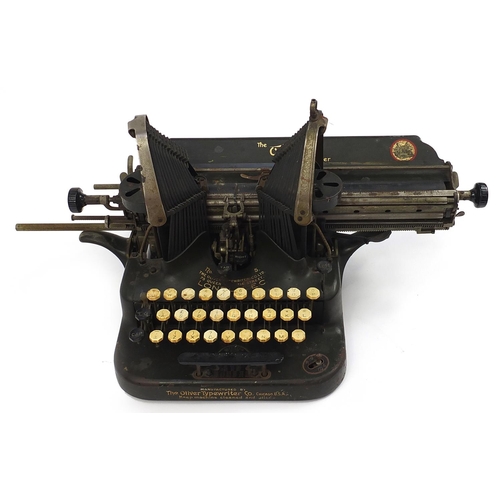 1047 - Vintage Oliver no5 typewriter