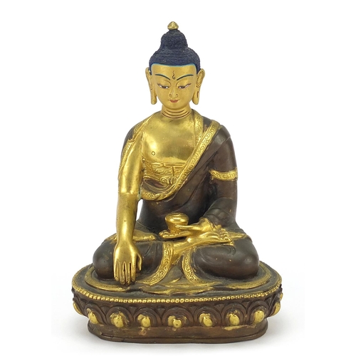 985 - Chino Tibetan gilt bronze figure of Buddha, 19cm high