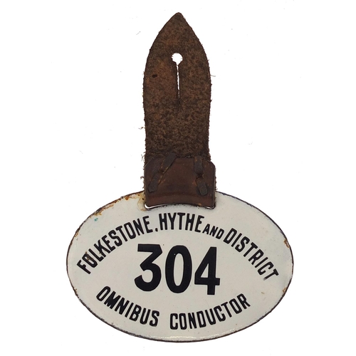 916 - Folkstone, Hythe & District Omnibus Conductor enamel badge numbered 304, 8cm wide