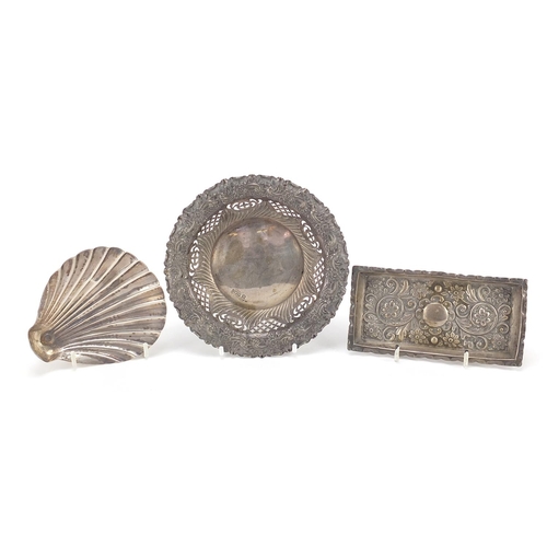 20 - Silver items comprising pierced and embossed bonbon dish, shell shaped dish and rectangular tray emb... 