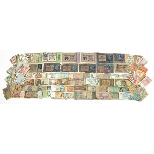 2115 - Collection of vintage and later world banknotes