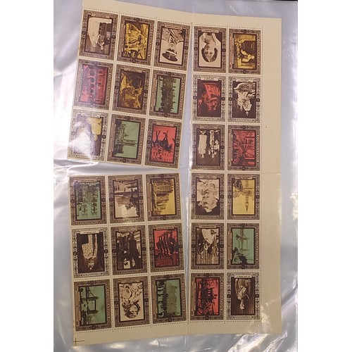 2125 - Collection of stamps, some arranged in albums including booklets