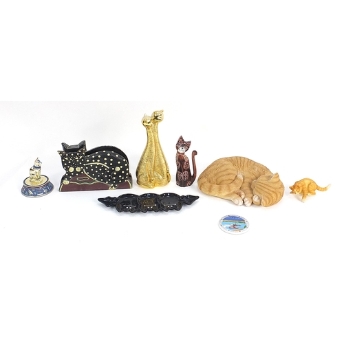 98 - Selection of cat related items including wooden letter rack, ceramic dish and sleeping ginger cat, t... 