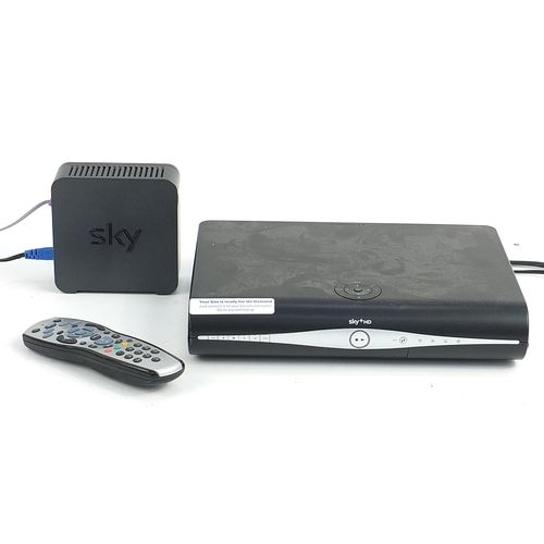 170 - Sky box with remote control